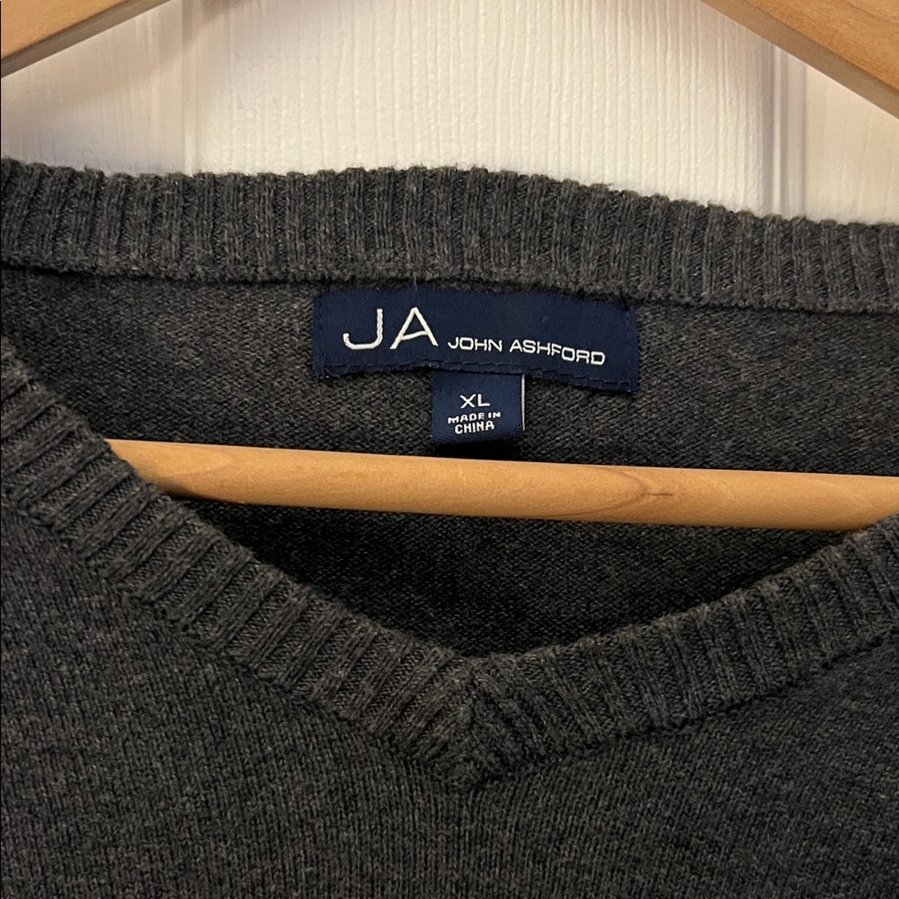 John Ashford Men's Charcoal V-Neck Sweater